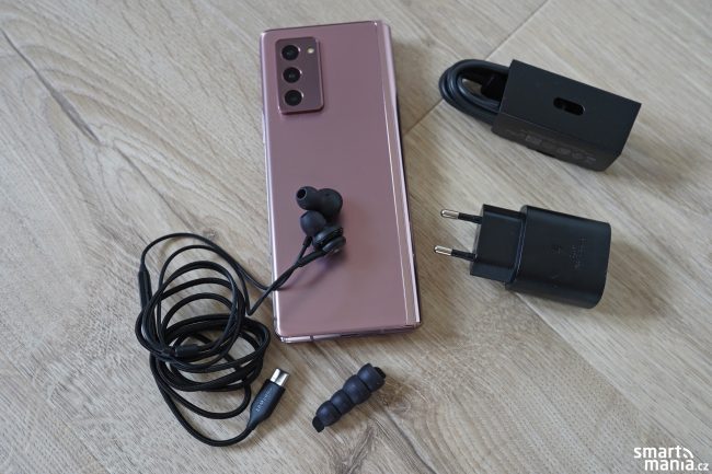 Samsung Galaxy Z Fold 2 16 Samsung Galaxy Z Fold 2 16