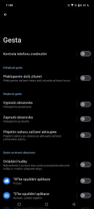 Gesta příjemně urychlují ovládání